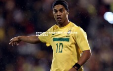 壹号娱乐官网-灰熊队交易风暴将至？ESPN曝莫兰特或成截止日前焦点